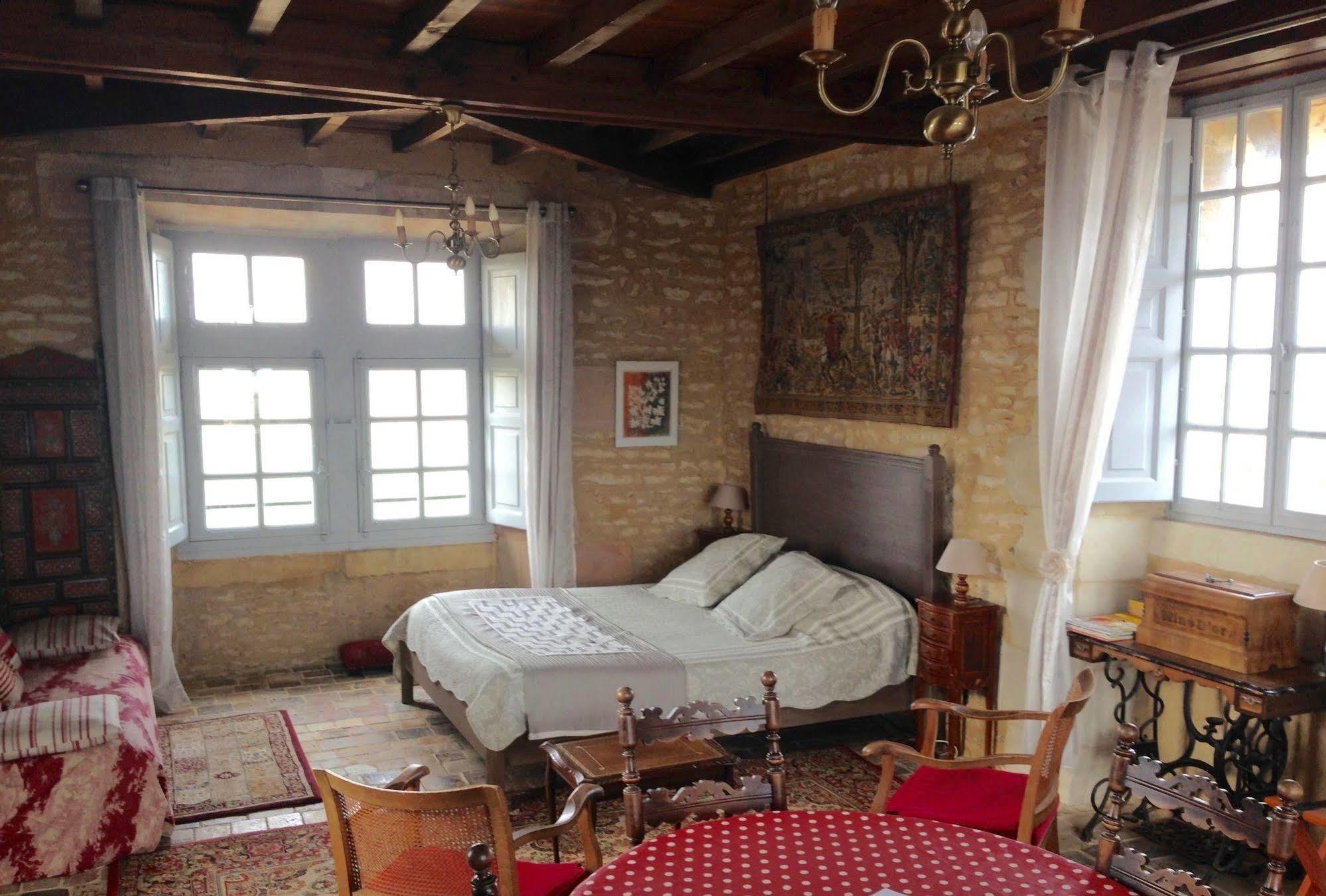 Bed and breakfast Château d'Avanton Extérieur photo